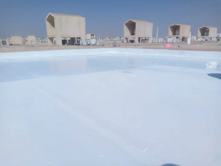 عوازل أسطح جدة | عزل مائي وحراري ضمان 10 سنوات